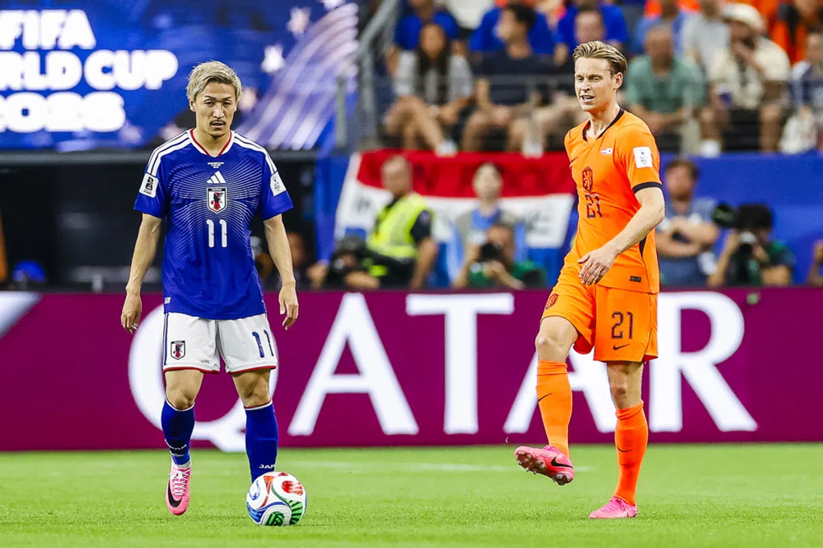Frenkie de Jong is doubtful for Netherlands game against Sweden