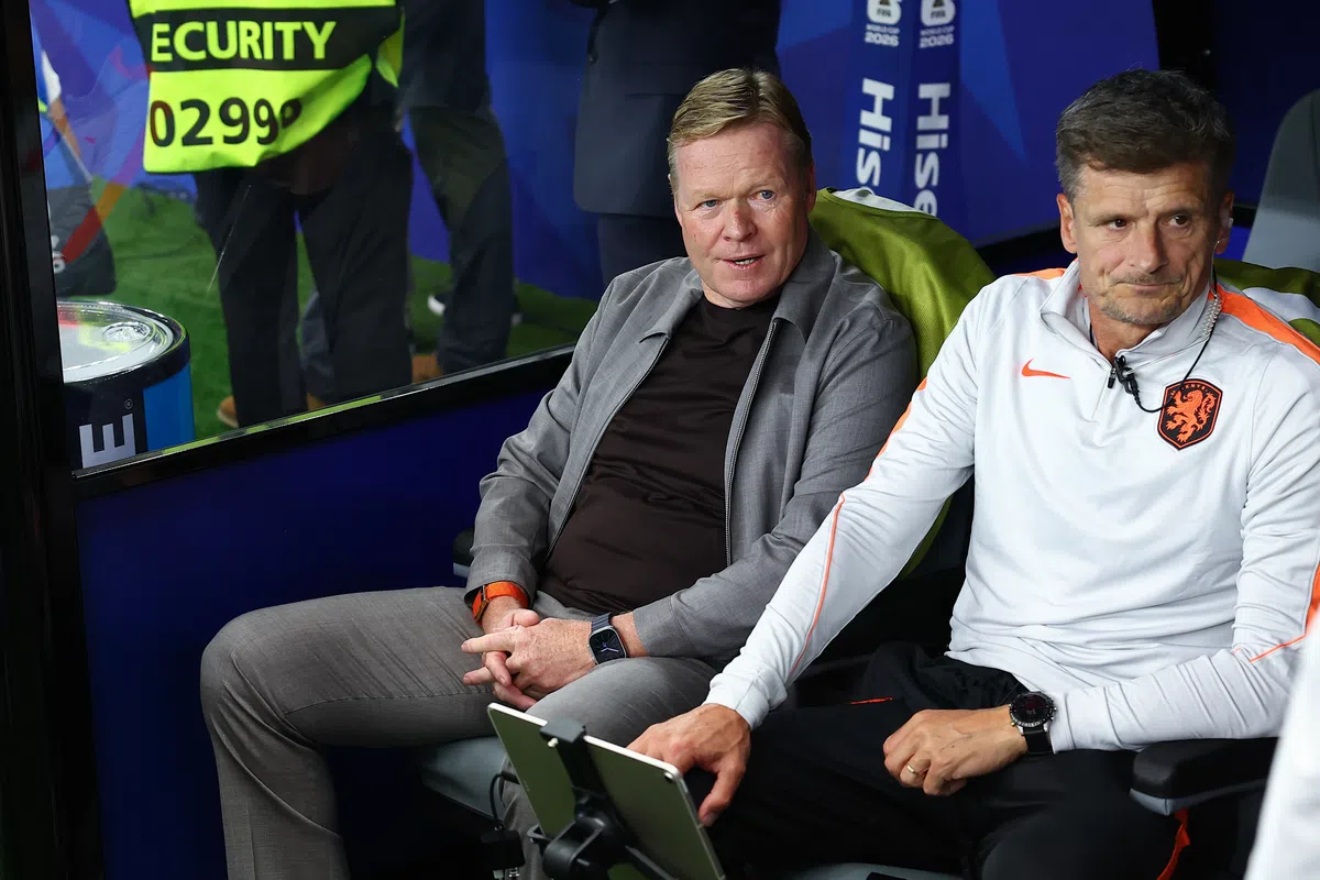 Koeman erklärt Einsatz von De Jong und Wahl für Brobbey