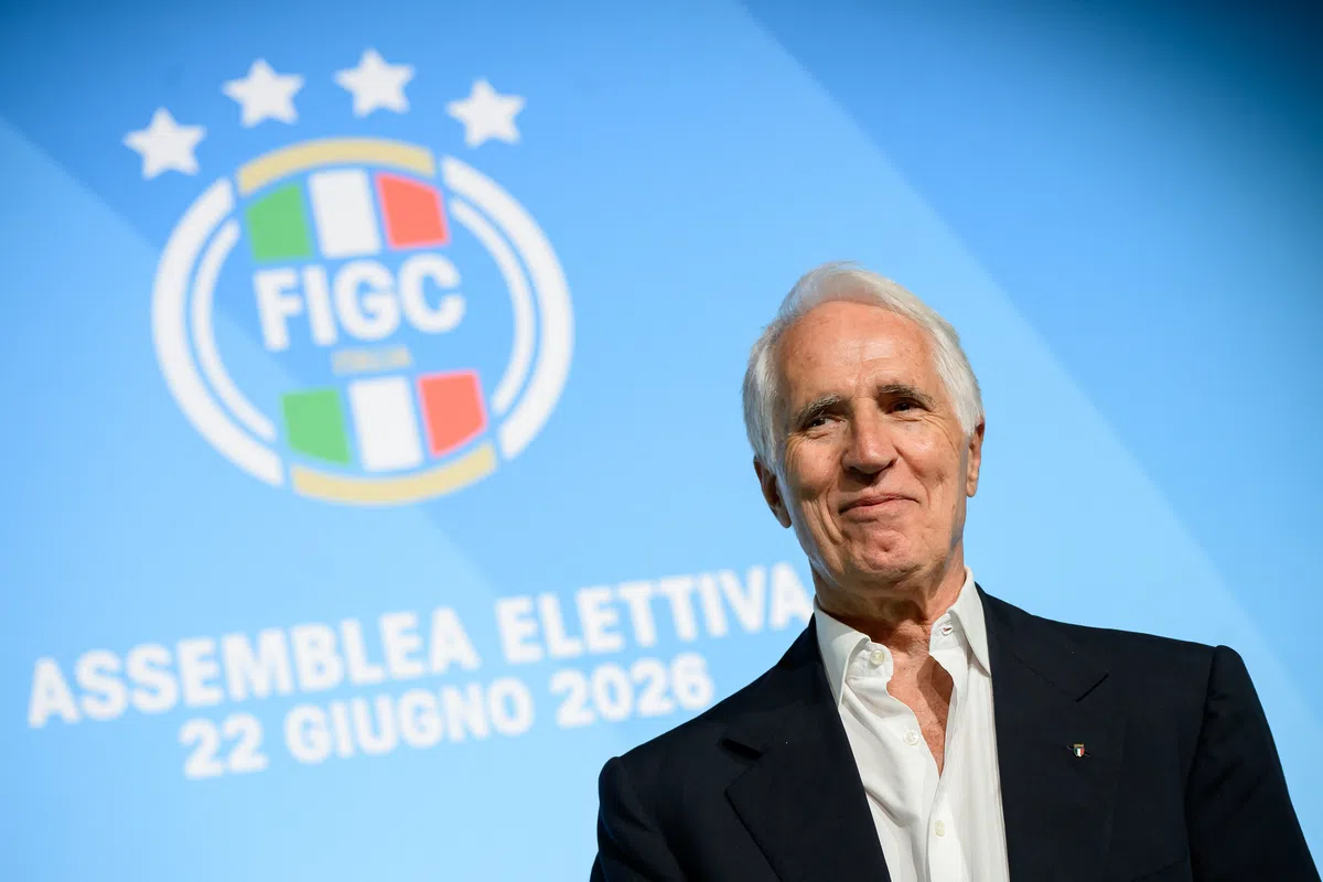 De race om de Azzurri-job is begonnen — photo: Voetbal International
