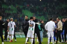 Thumbnail for article: Thom van Bergen hoopt op transfer naar AZ: 'Maar ben geen type dat oorlog gaat maken'