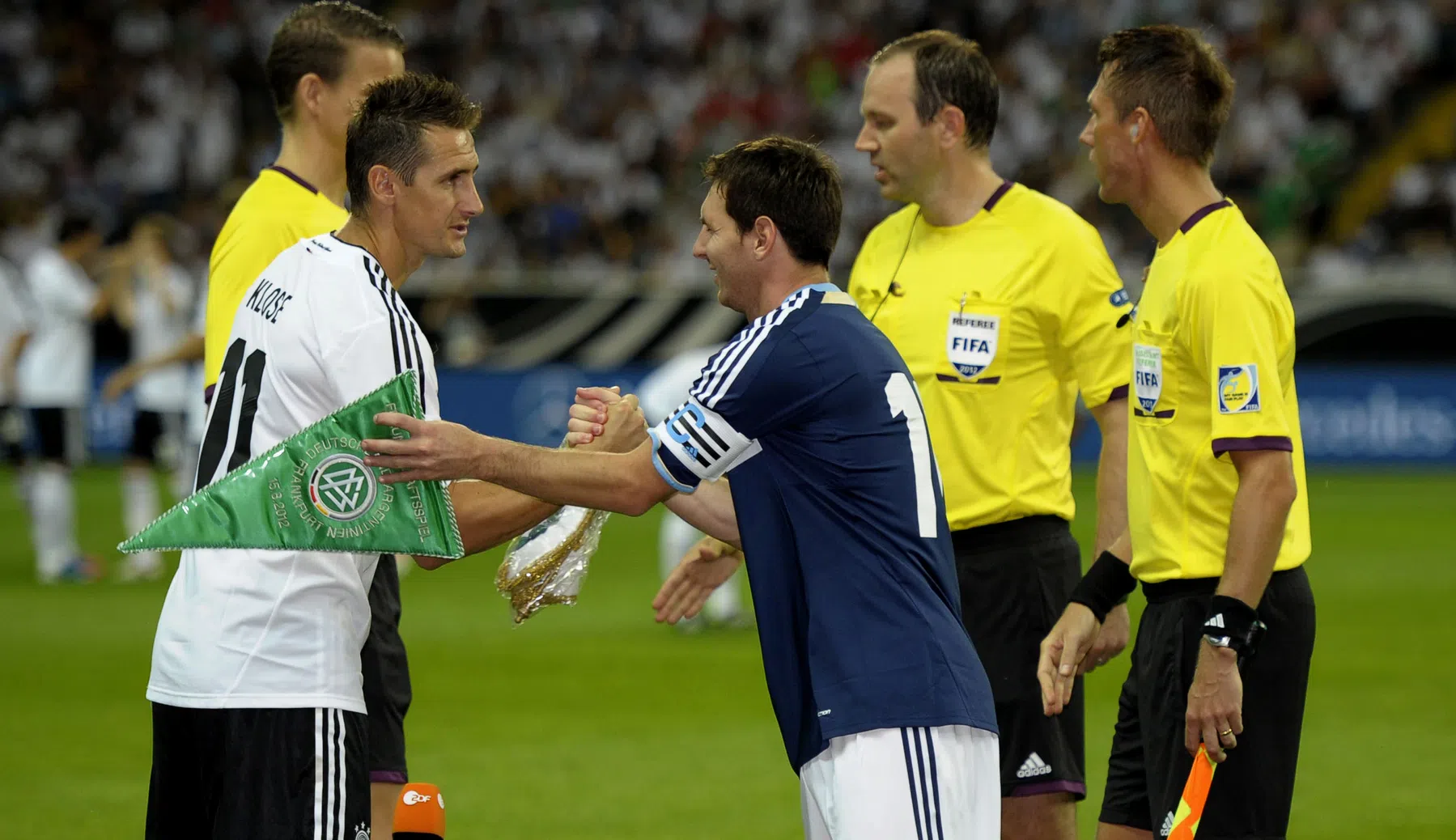 Scaloni regelde telefoongesprek tussen Messi en Klose na gebroken record