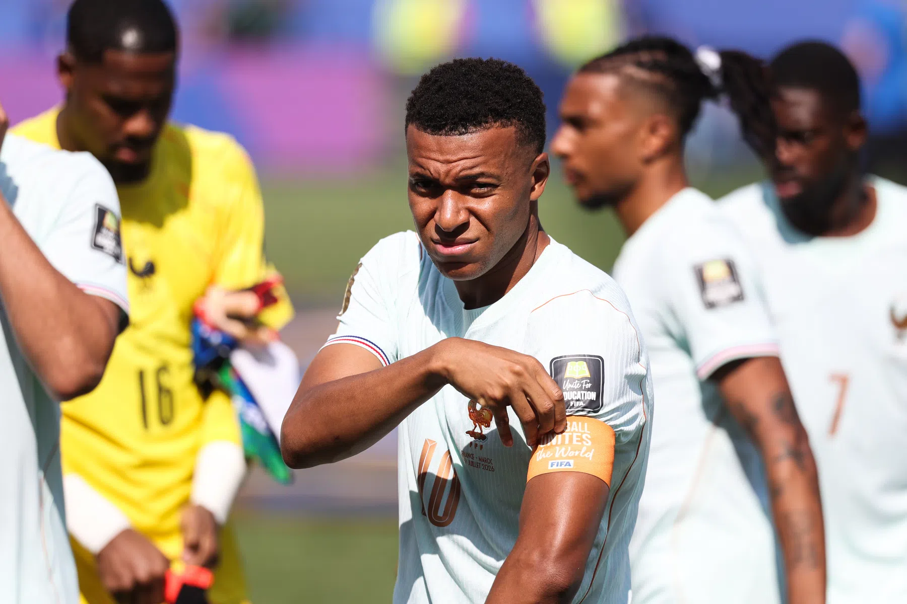 Zorgen voor Frankrijk: Mbappé valt geblesseerd uit