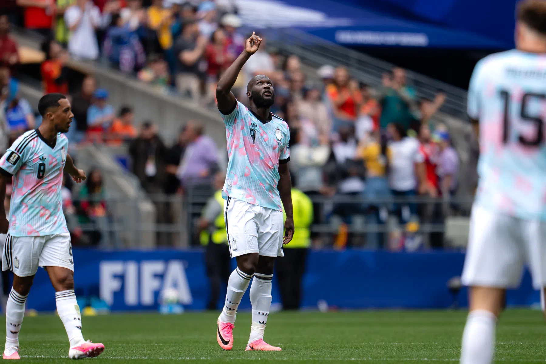 Garcia zorgt voor opvallend moment met Lukaku: 'Je start aan de wedstrijd'