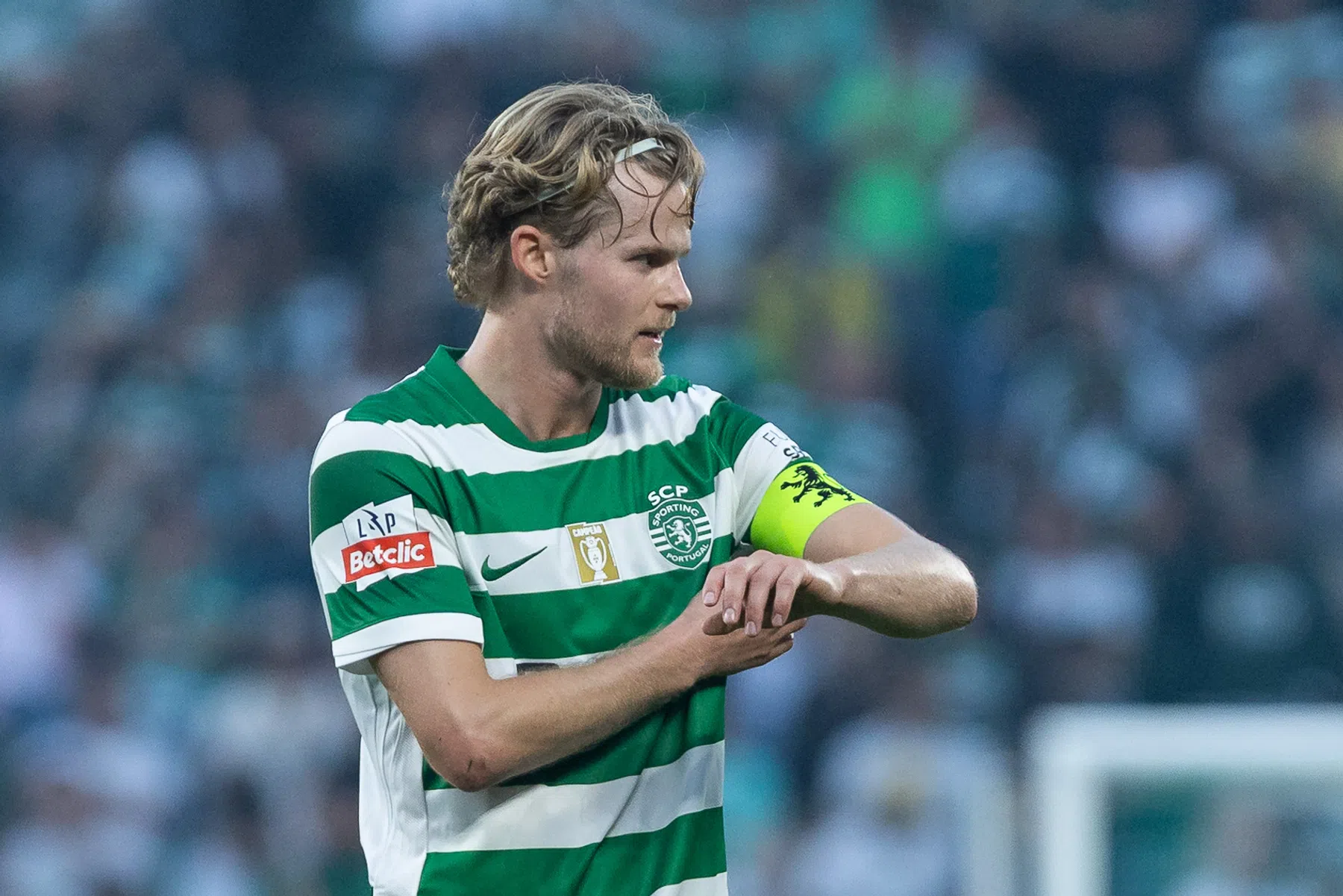 Atlético weekt Hjumand los bij Sporting en presenteert tweede zomeraanwinst
