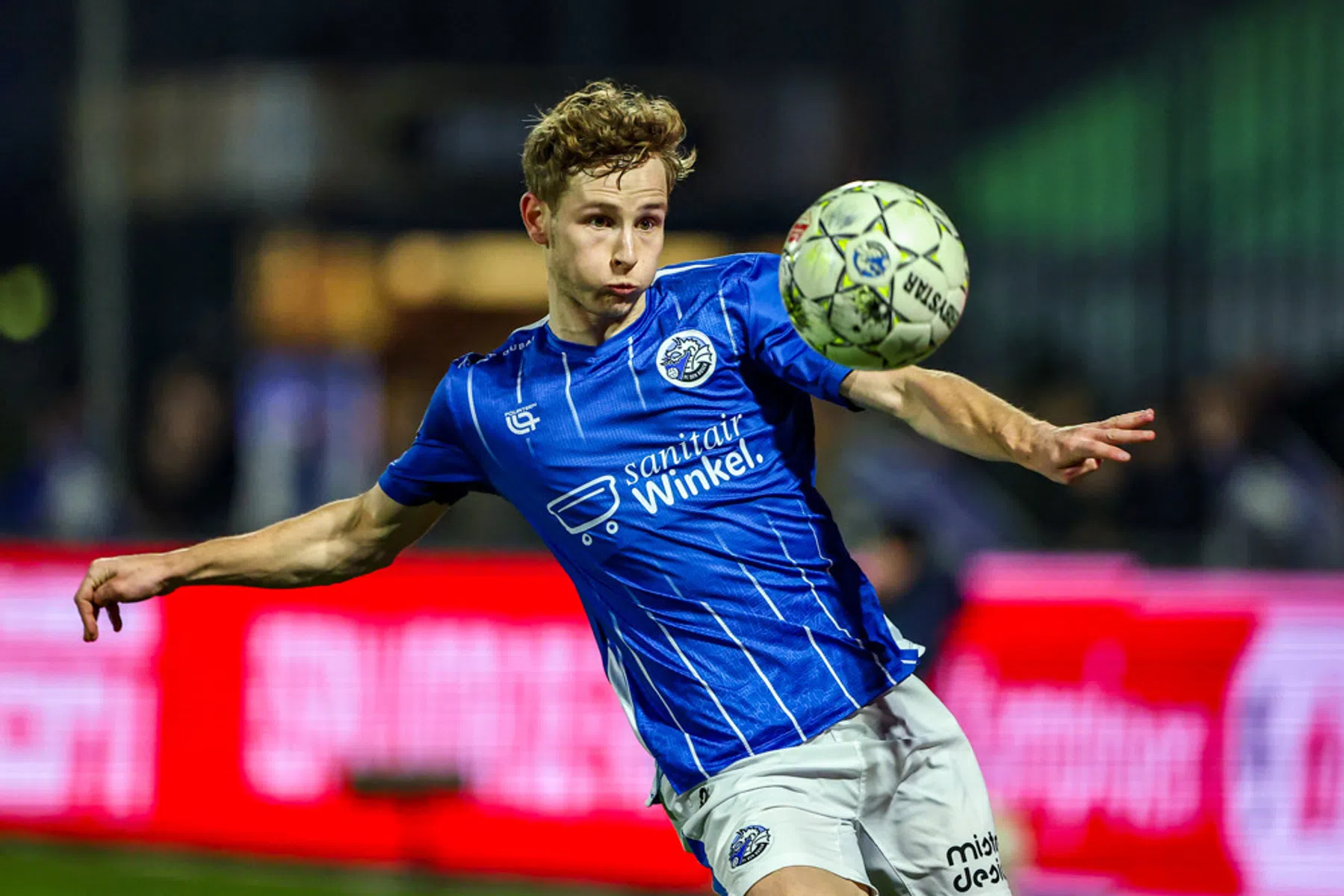 Fortuna Sittard licht clausule in Den Bosch en heeft linksback binnen