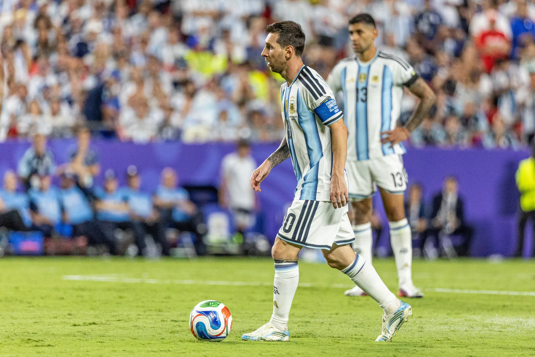 Carragher denkt dat Engeland kan profiteren van 'wandelende Messi'