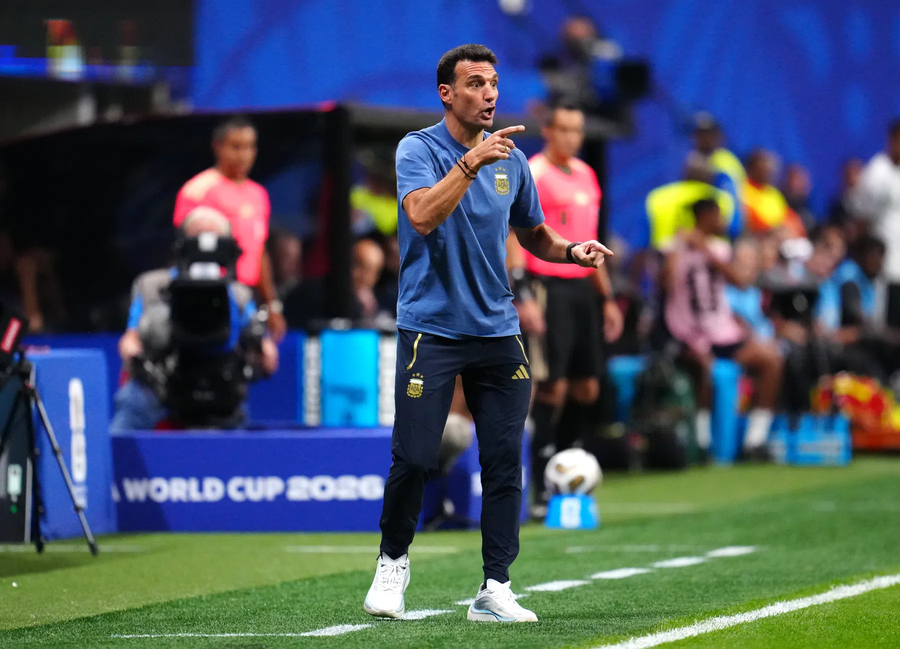 Scaloni bejubelt zijn WK-strijders: 'Deze groep laat me versteld staan'