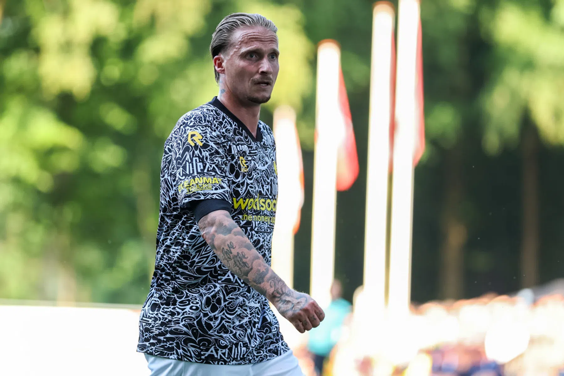 Büttner (37) verlengt bij Vitesse en krijgt ook rol in technische staf