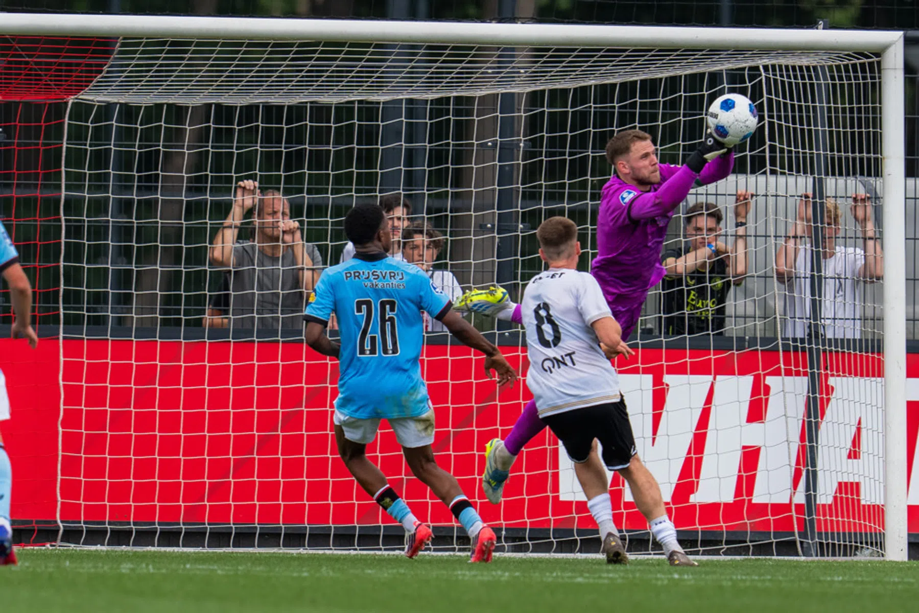 Feyenoord wint ondanks achterstand ook derde oefenduel
