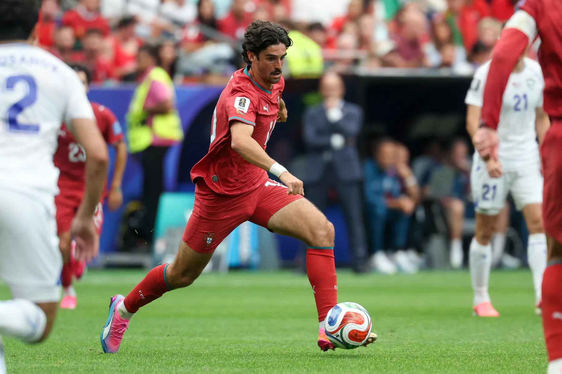 Al-Ahli verleidt Portugese WK-ganger tot Saoedisch avontuur