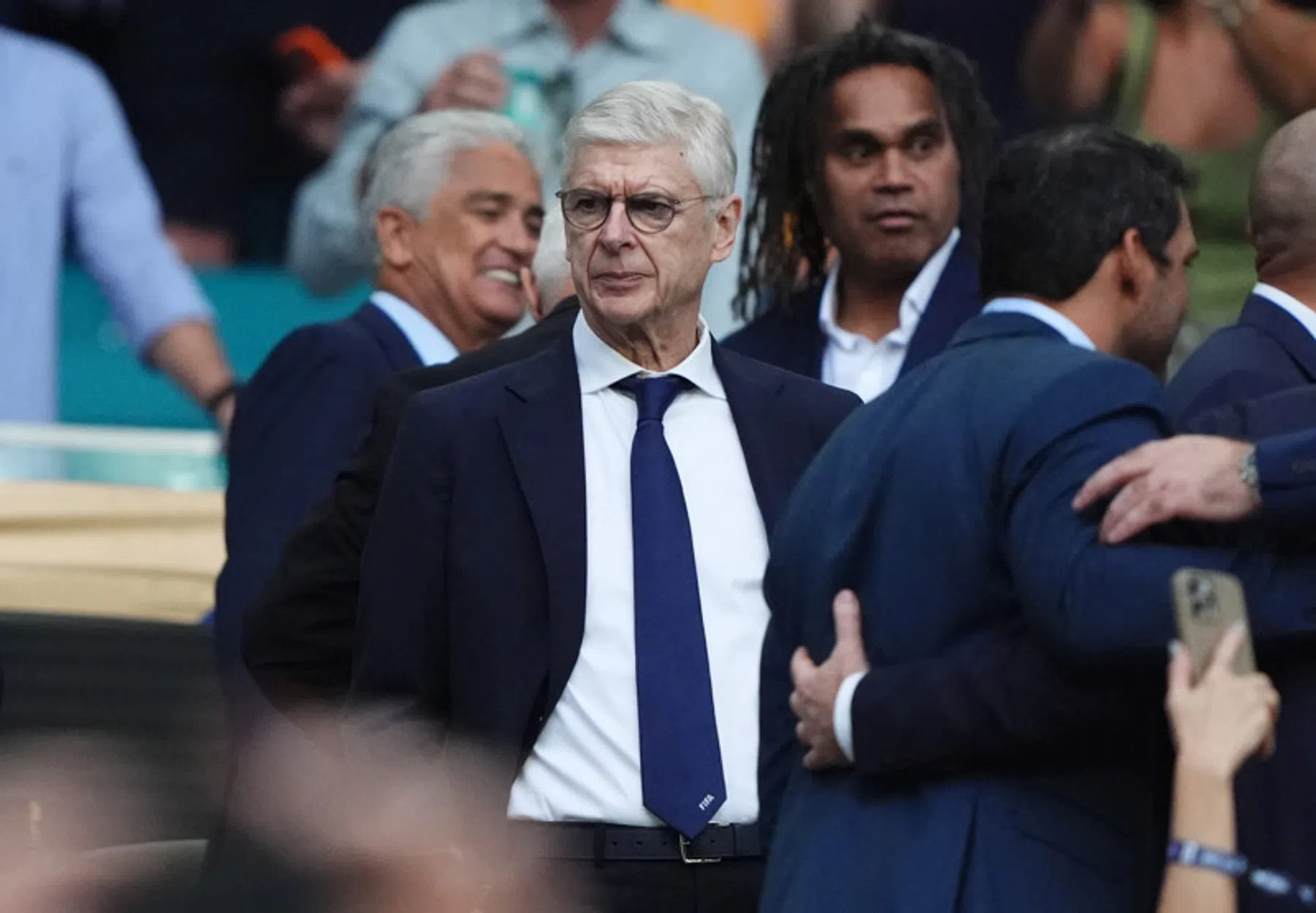 Wenger erkent kritiek: FIFA gaat drinkpauzes na WK evalueren
