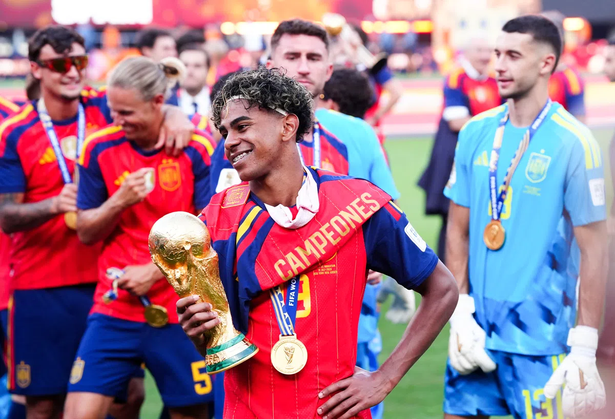 Lamine Yamal chính thức tiếp bước Messi tại World Cup 2026