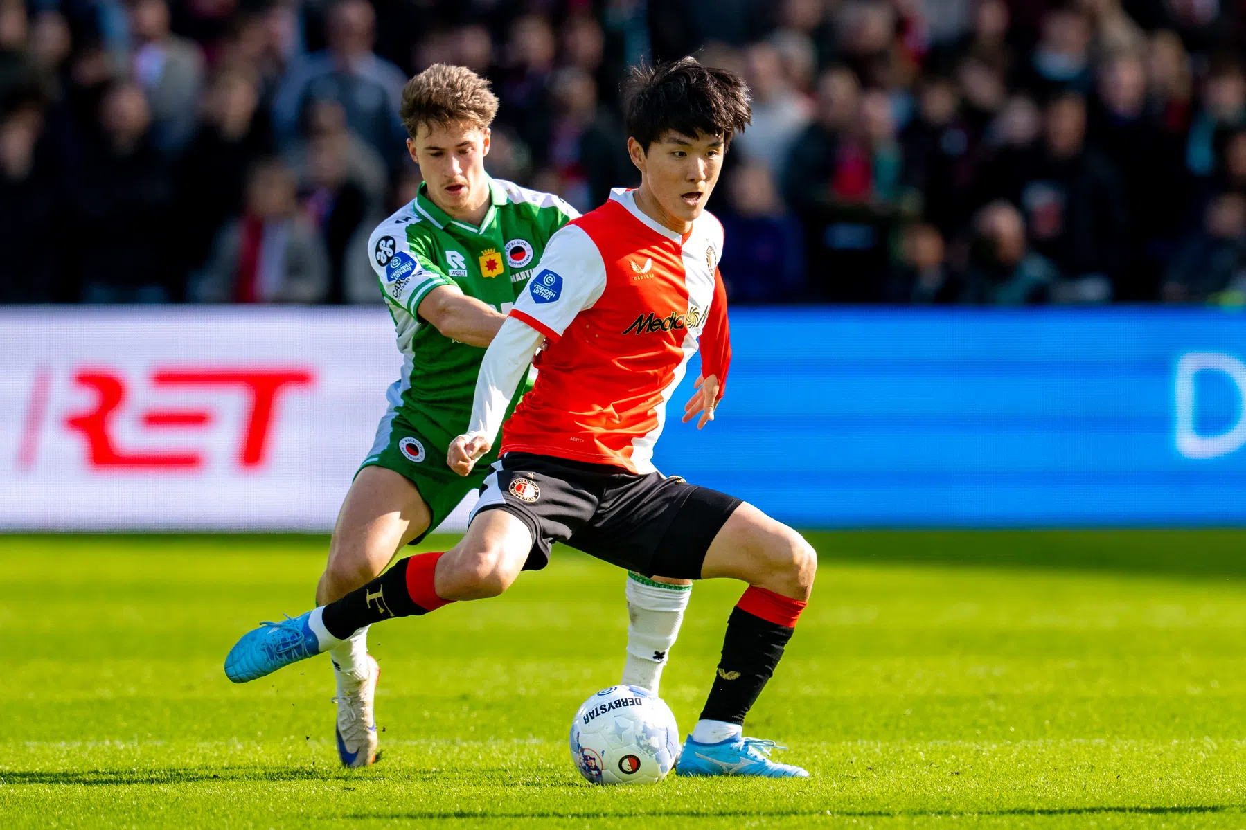 Feyenoord verkoopt Hwang aan Farioli