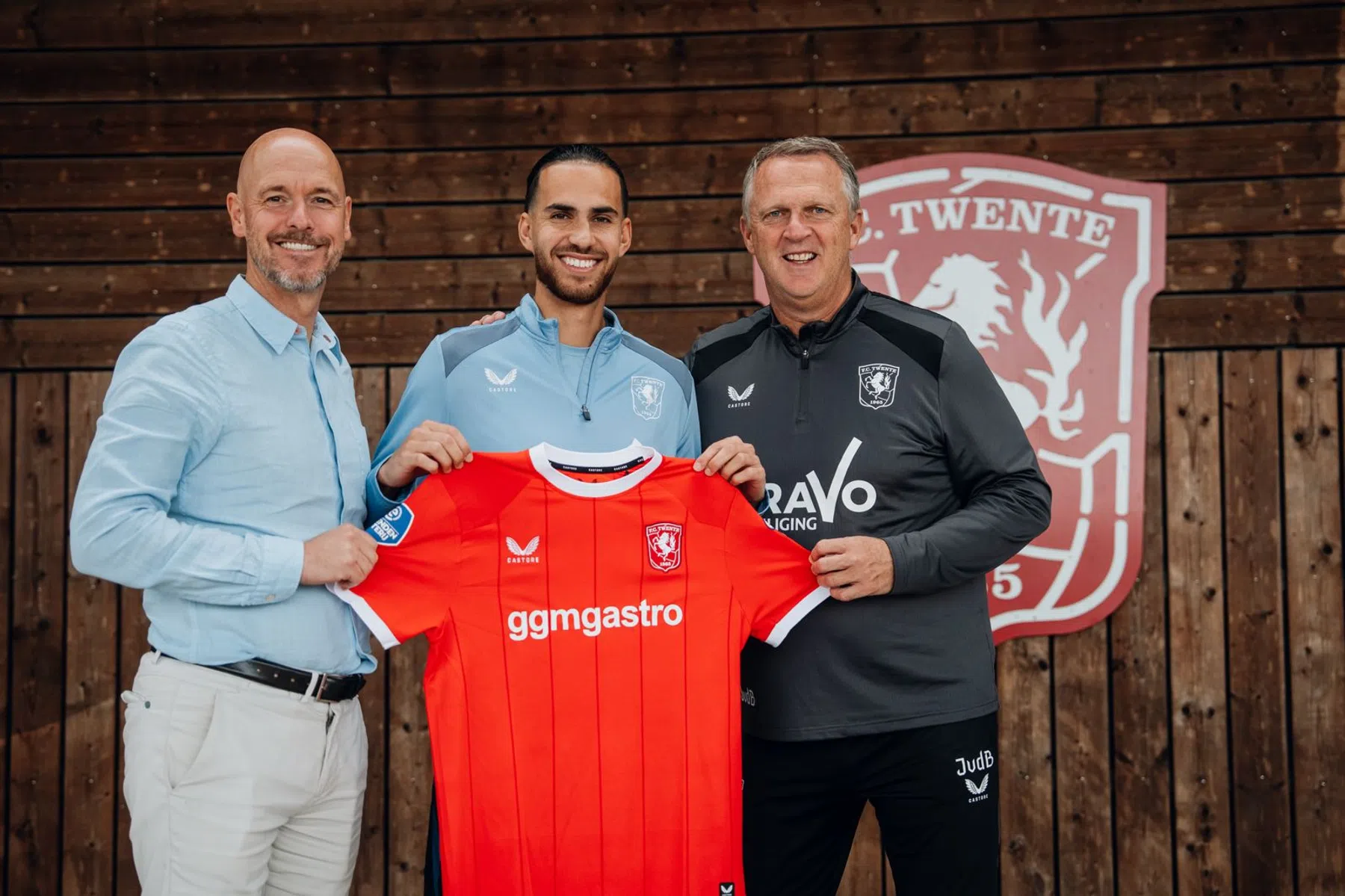 Zerrouki pormal na nagpapaalam sa Feyenoord, bumalik sa FC Twente
