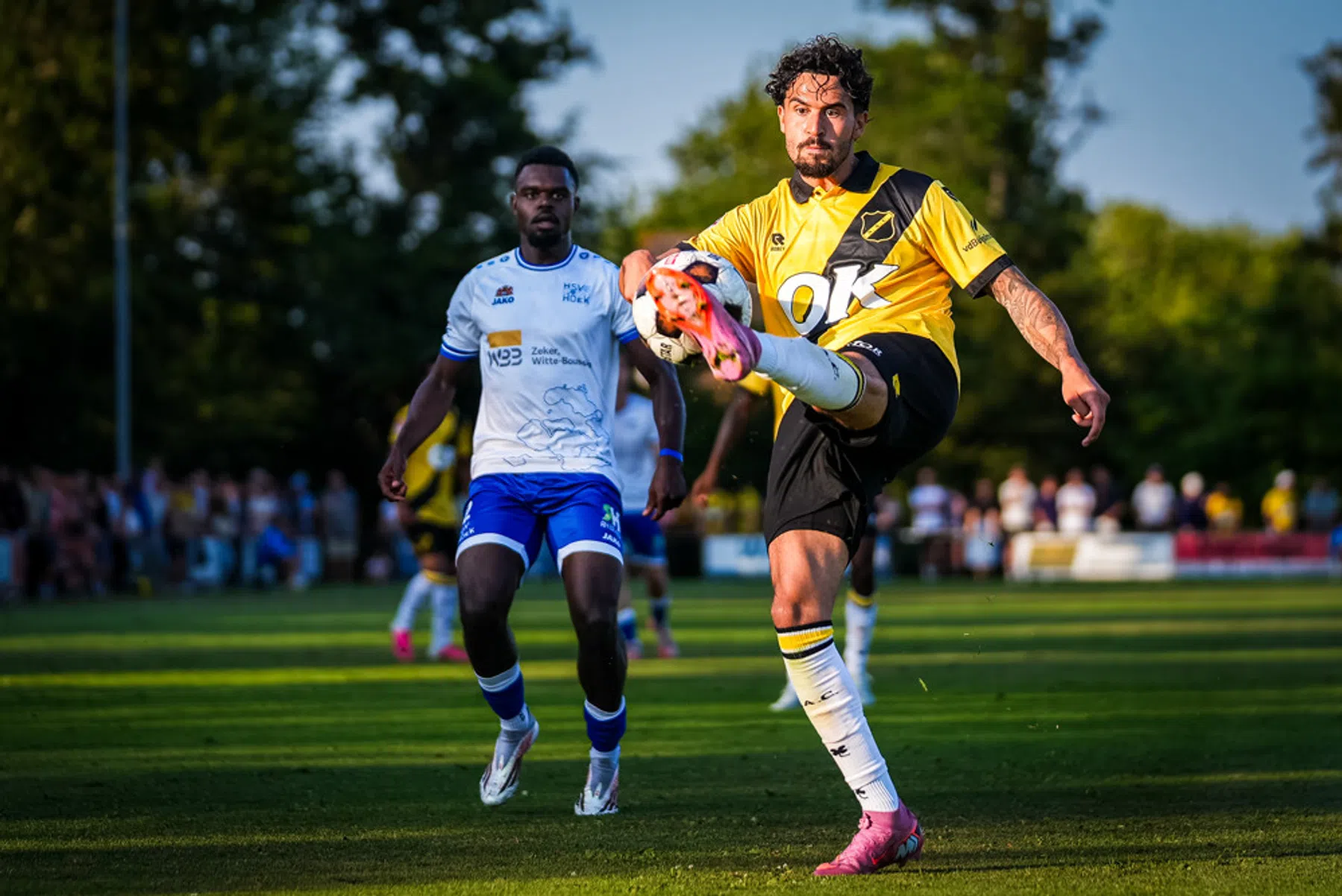 Hillen ontbreekt op trainingsveld NAC: gesprekken met Poolse club heropend