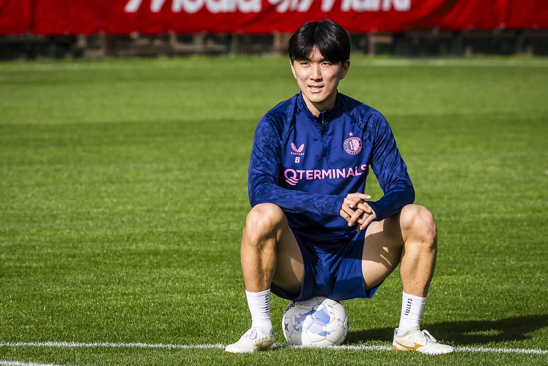 Hwang vertrokken bij Feyenoord: 'Het was een voorrecht'