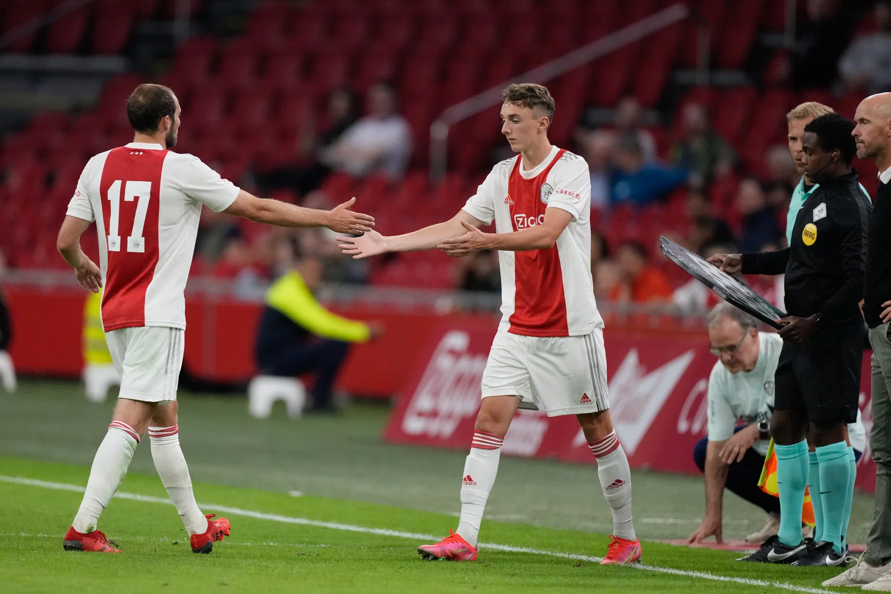 Baas over de komst van voorbeeld én concurrent Blind naar Ajax