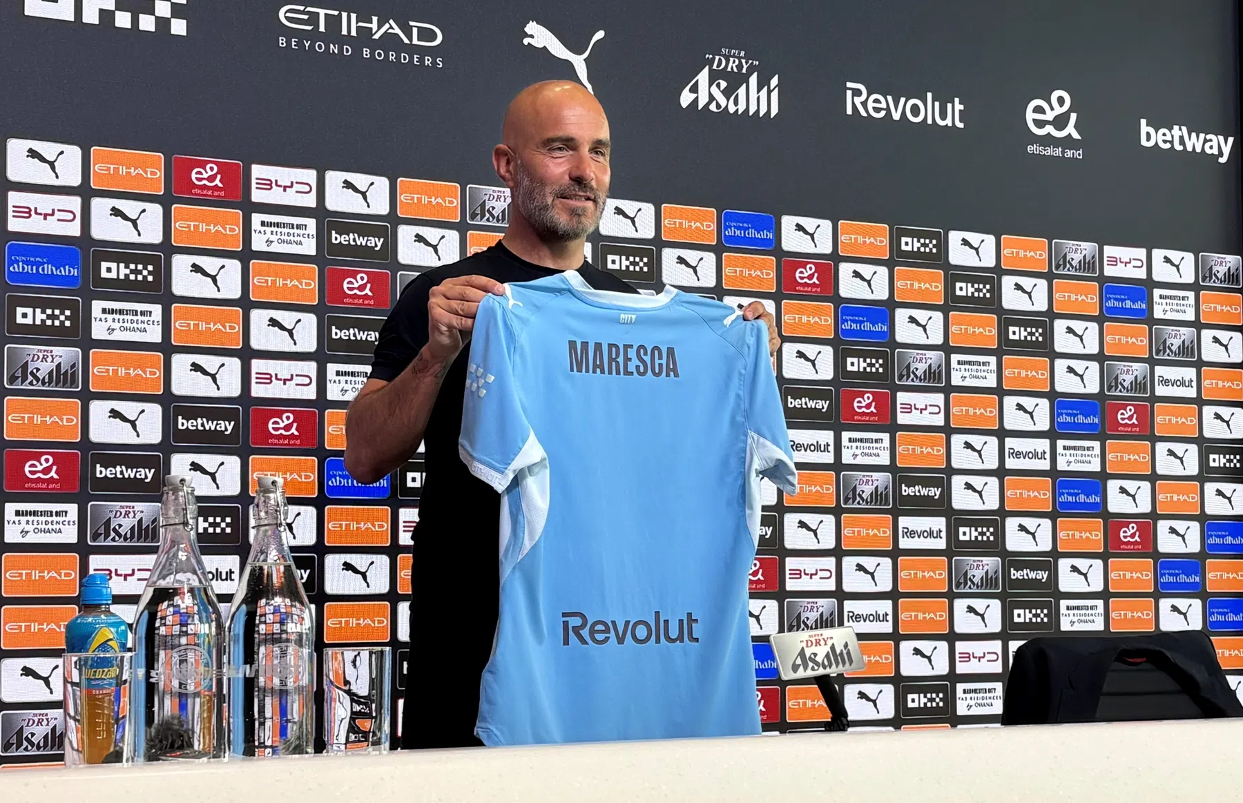 Maresca weet hoe bijzonder Guardiola was: 'Kijk maar naar Arsène of Sir Alex'