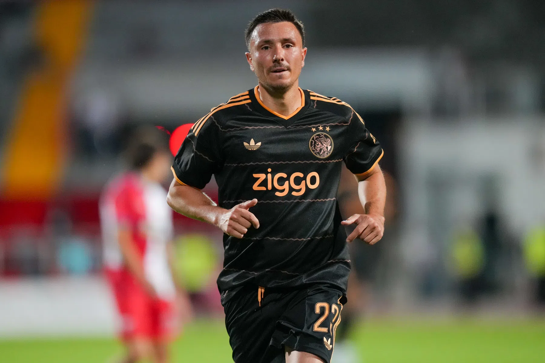 Berghuis blij met goede start Ajax en looft Blind, Míchel en Tadic