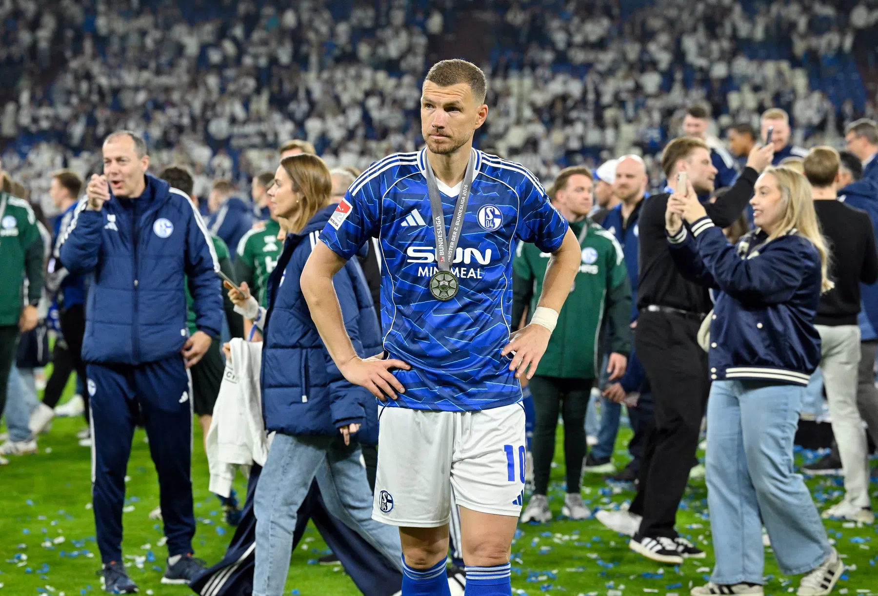 'Dzeko (40) gaat alsnog voor een Bundesliga-avontuur'