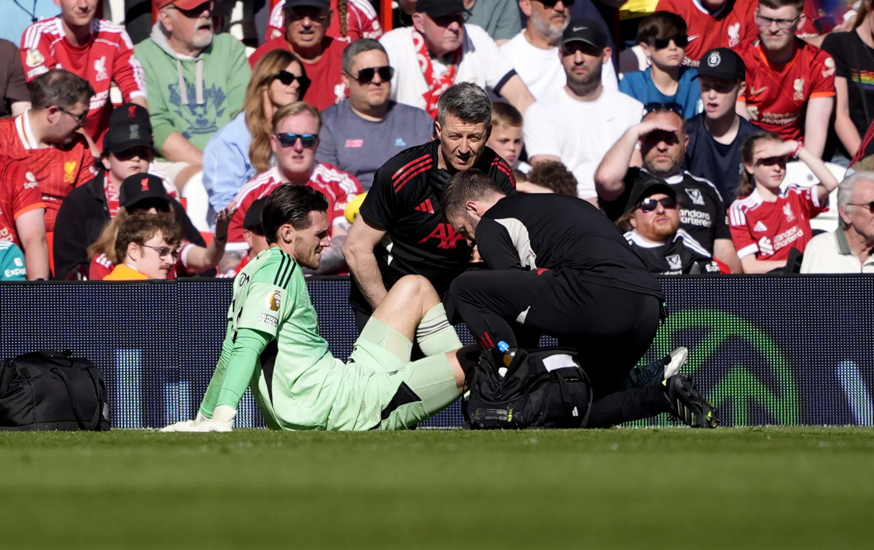 'Engelse test in strijd tegen nepblessures bij keepers: veldspeler naar de kant'