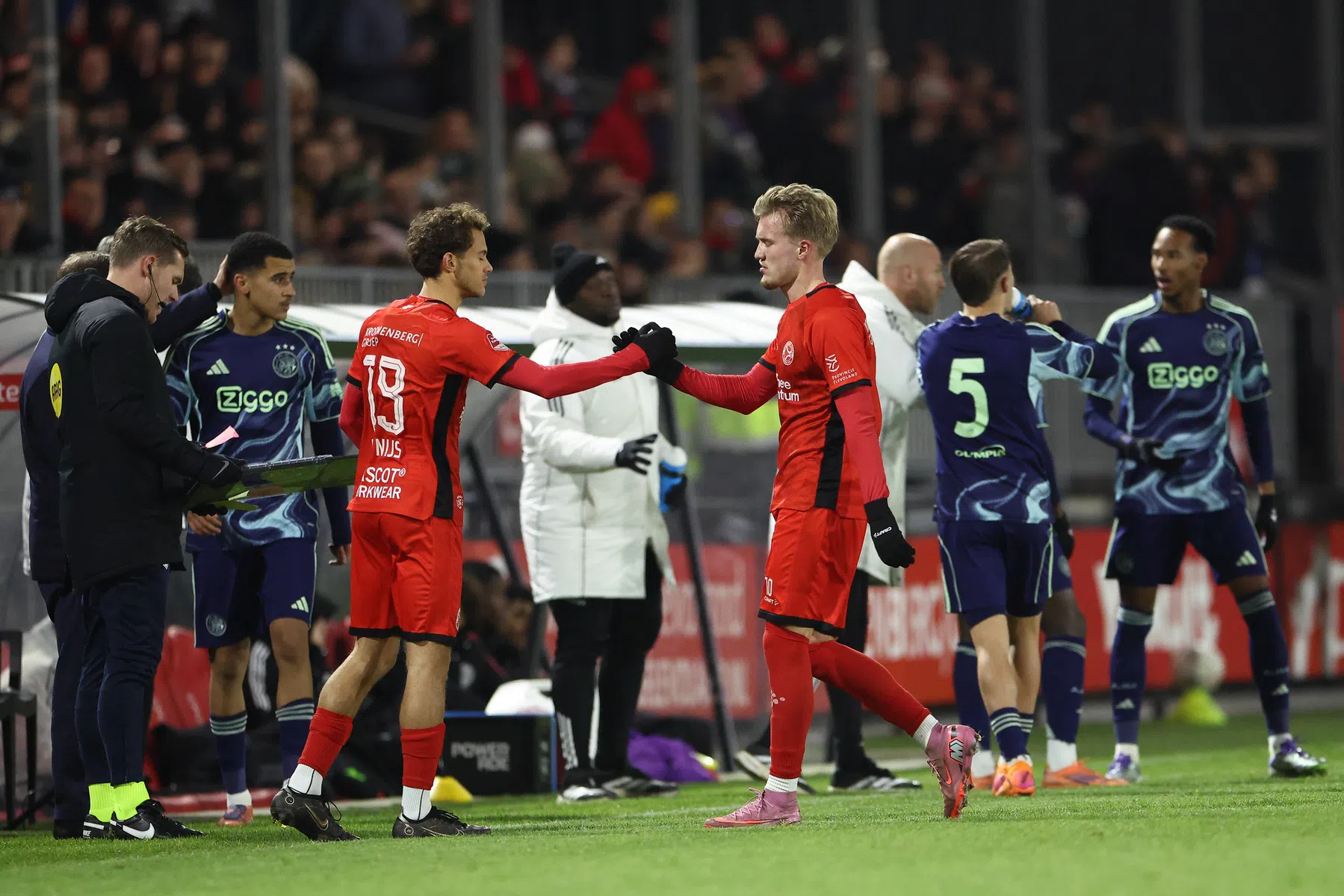 Rijkhoff valt voor Piqué-project en verruilt Ajax voor Andorra