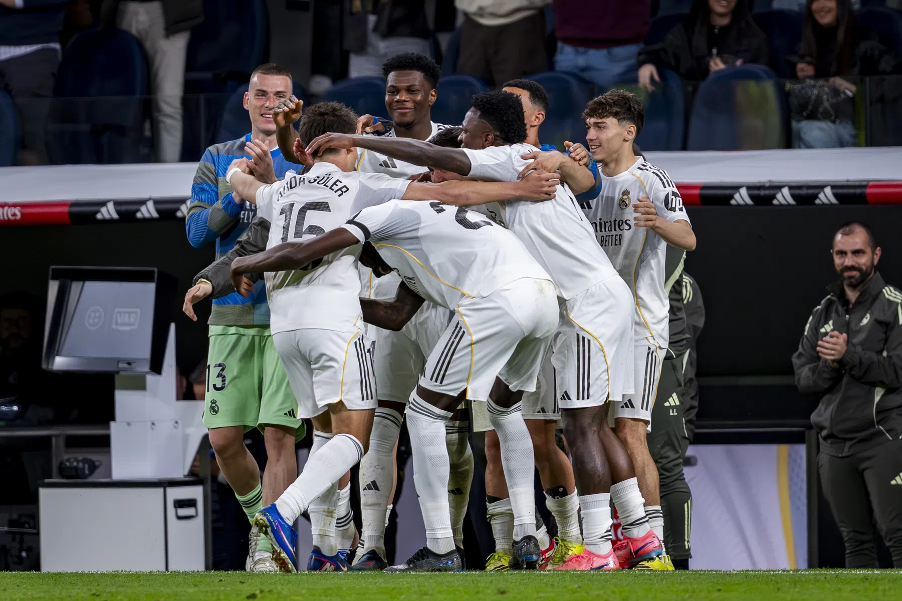 Real Madrid schrijft geschiedenis met recordomzet van 1,2 miljard euro