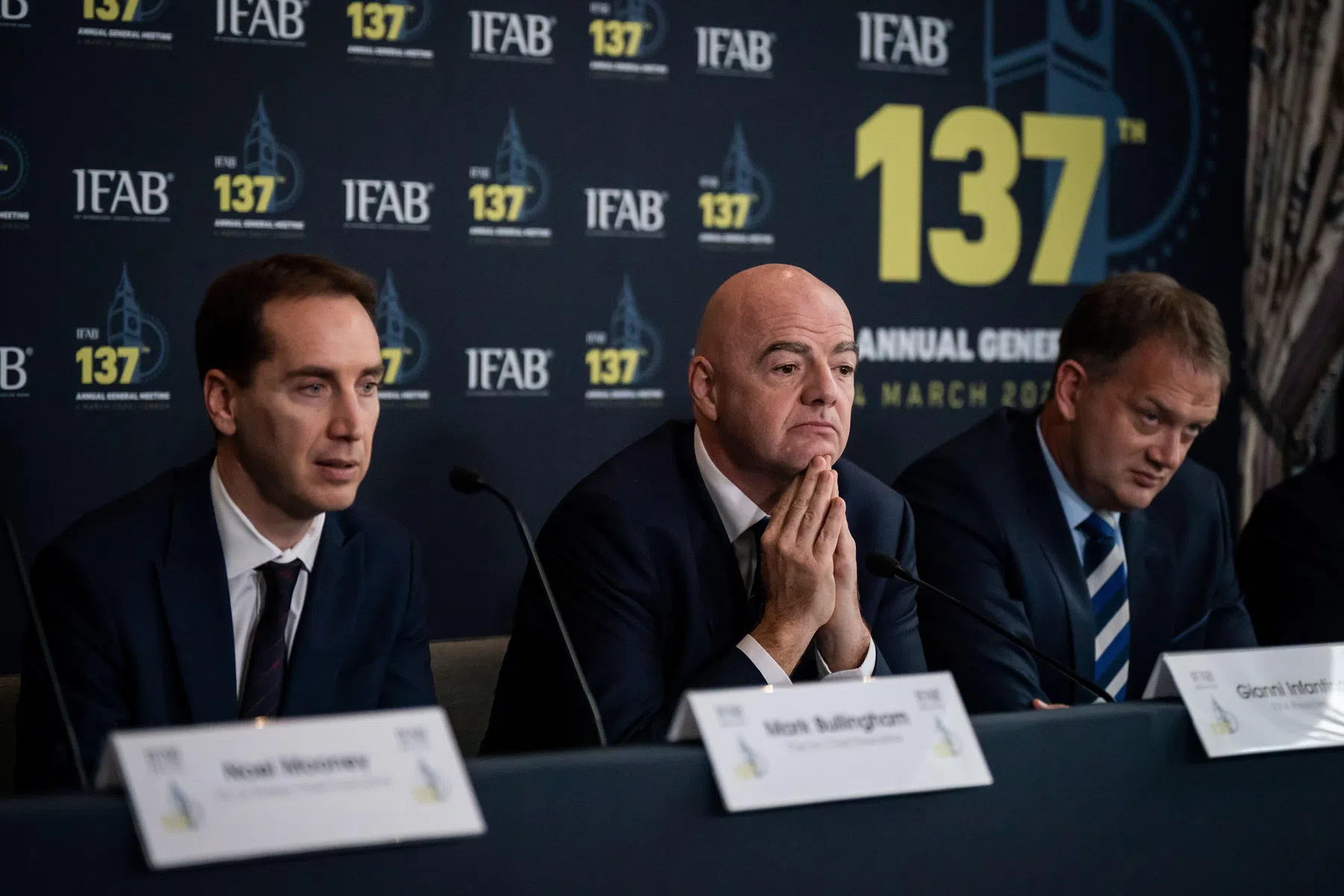 Infantino krijgt ophef mee en reageert op omstreden FIFA-plannen