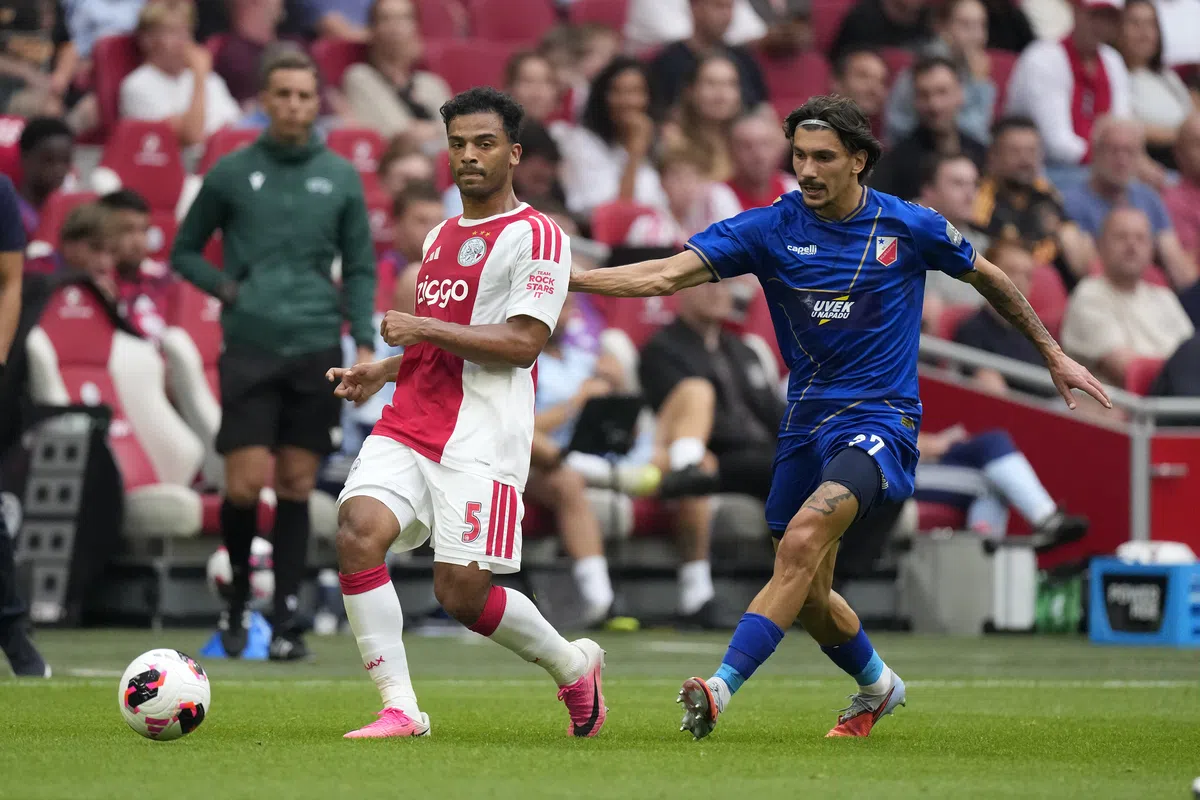 Windle celebrates Ajax win: Akeris not bad