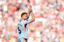Thumbnail for article: Henderson (36) rondt opvallende overstap naar Chelsea af