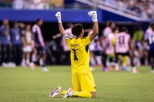 Thumbnail for article: Veel onduidelijkheid over transfer van al gepresenteerde Vozinha (40)
