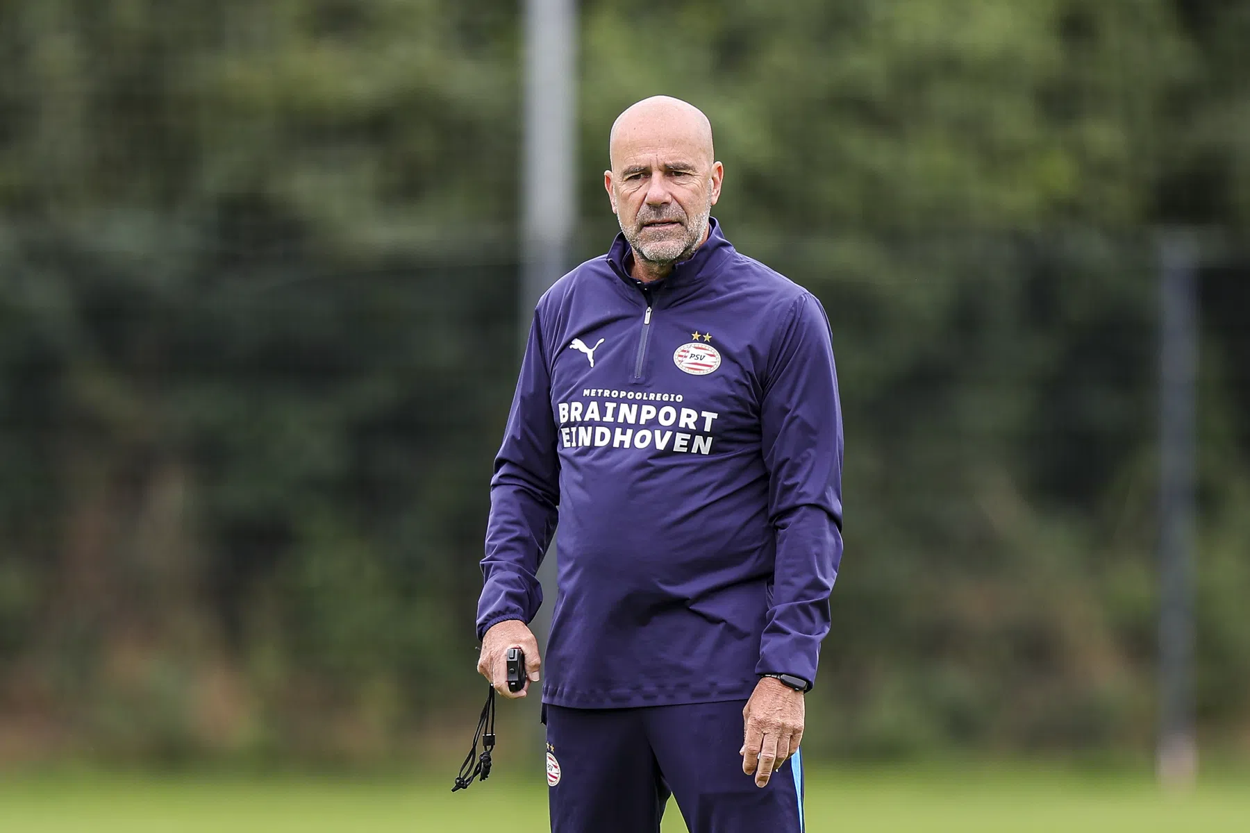 Bosz legt keuze voor Bouhamdi uit en maakt zich geen zorgen over transferzomer