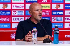 Thumbnail for article: Schreuder bijt op zijn lip over transferzaken bij NEC: 'Het is irritant'