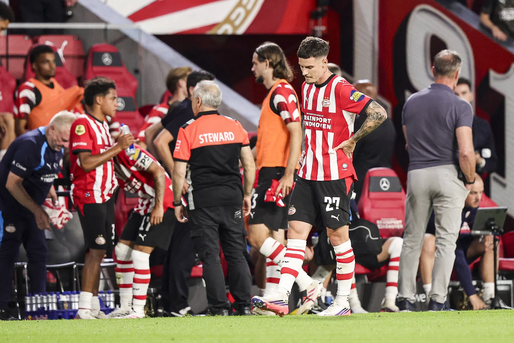 Waterreus schrikt van PSV: 'De urgentie lijkt te ontbreken'