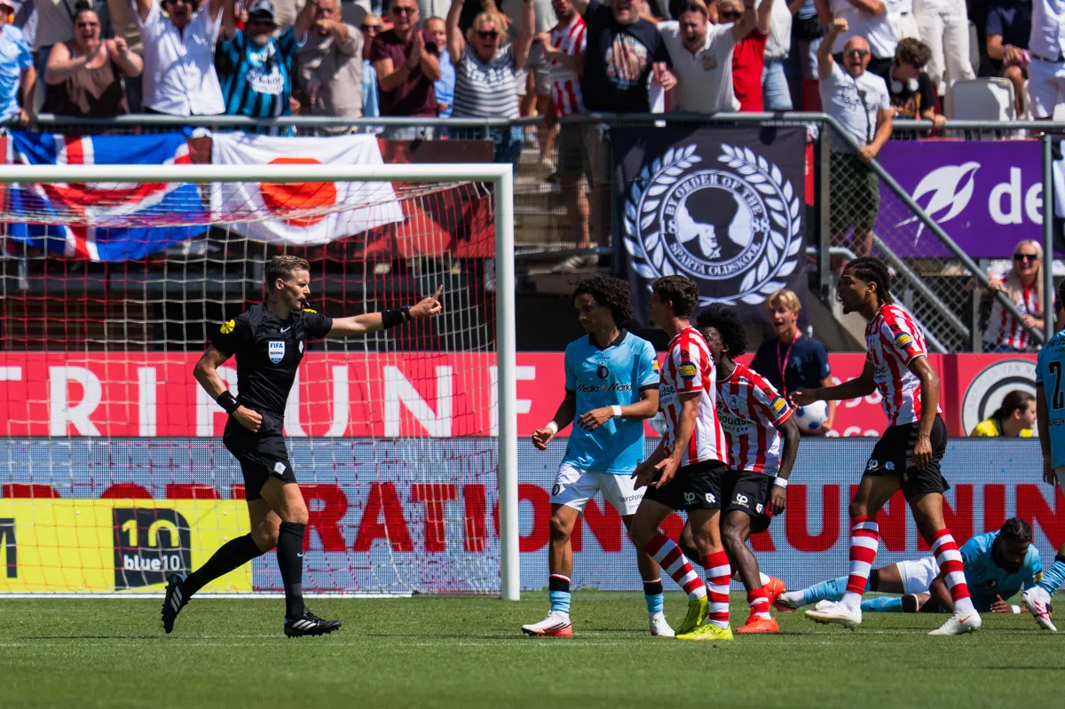 Perez heeft te doen met Zonneveld: 'Ik vind dit heel, heel, héél licht'