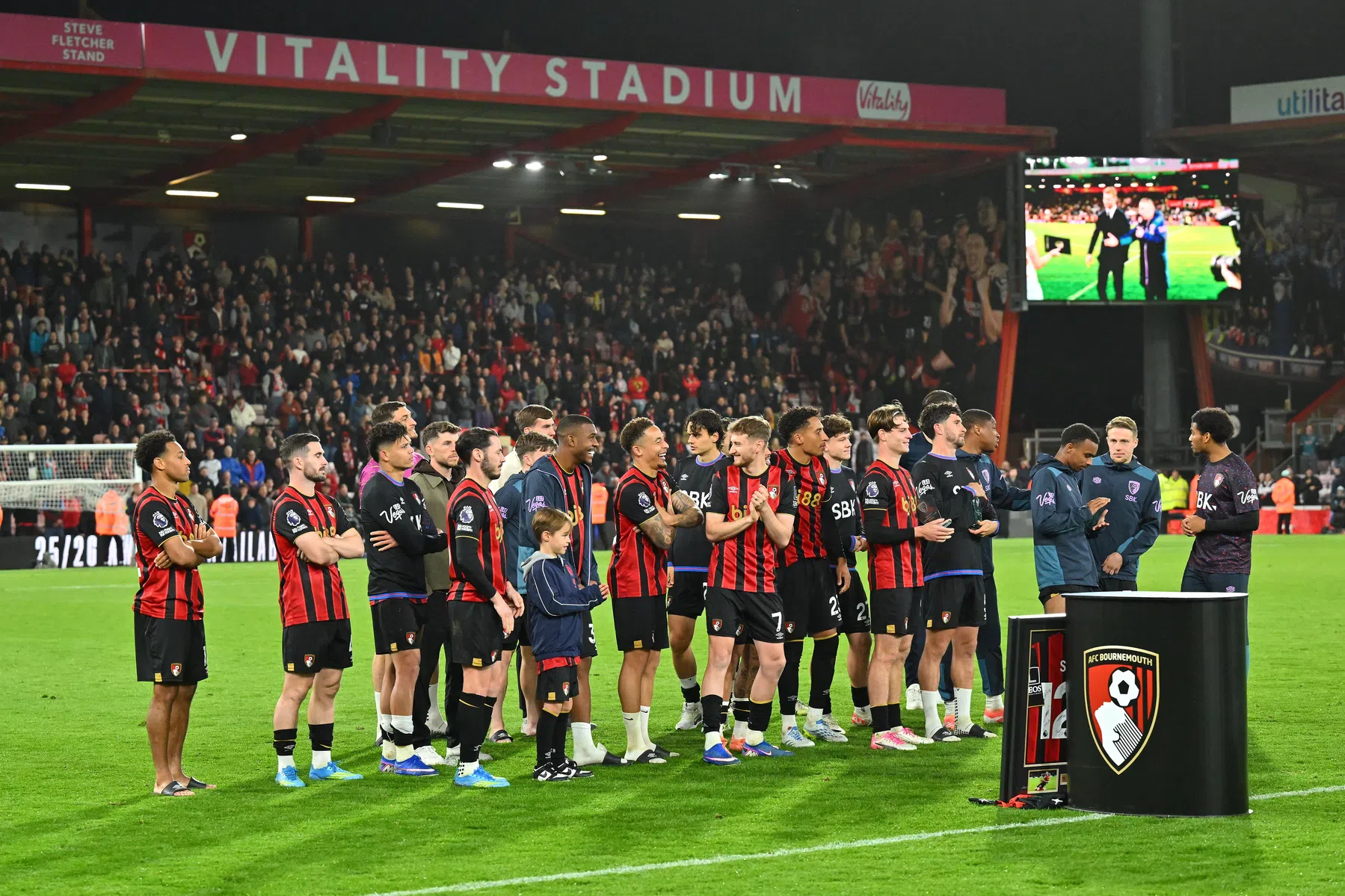 Bournemouth onder vuur na onpersoonlijk ontslag van medewerker
