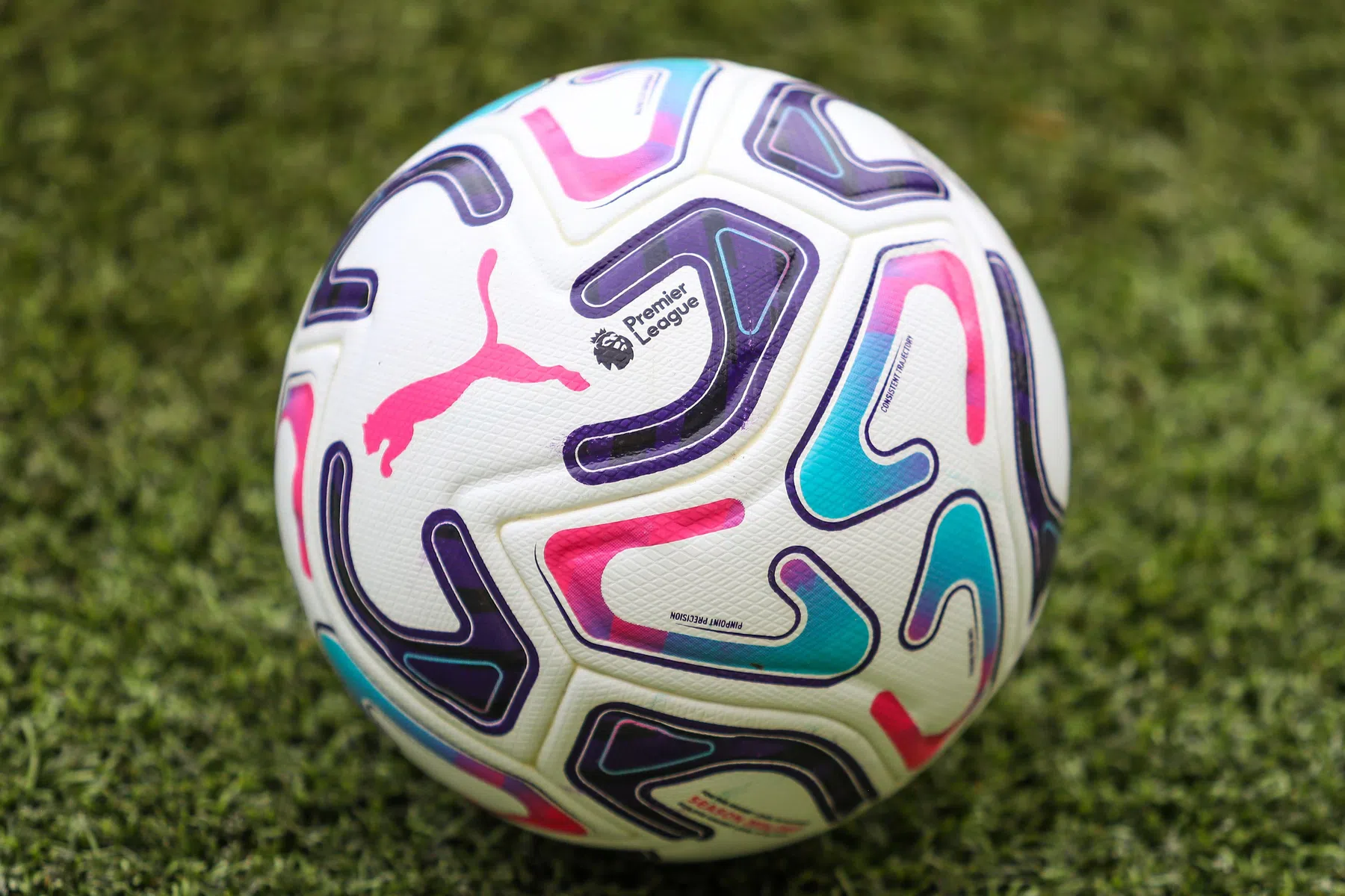 'Premier League onderzoekt komst van 'slimme' bal met ingebouwde chip'
