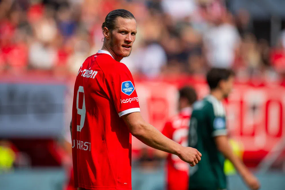 FC Twente: zoeken naar de klik met Weghorst en supporters
