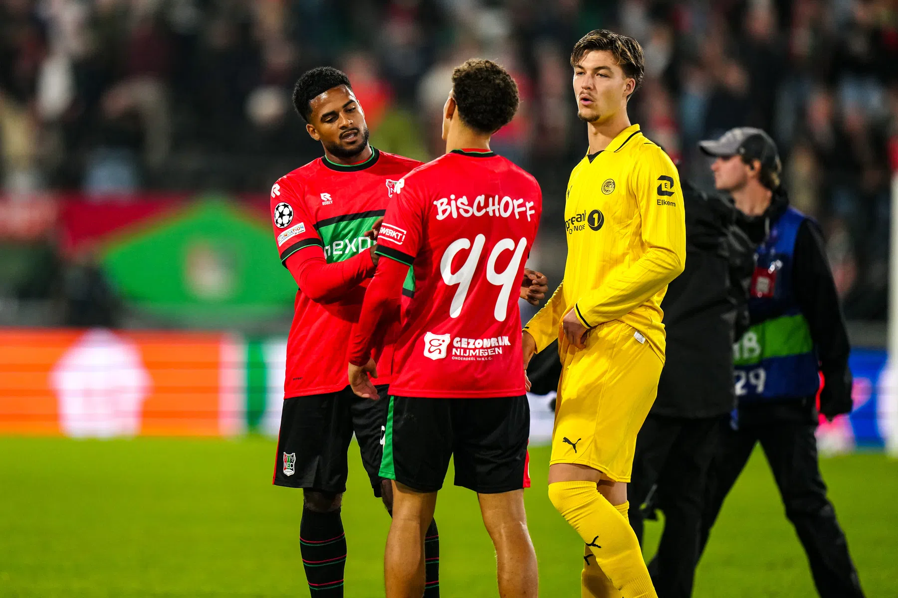 Bischoff put hoop uit aansluitingstreffer na 'stomme fouten' NEC