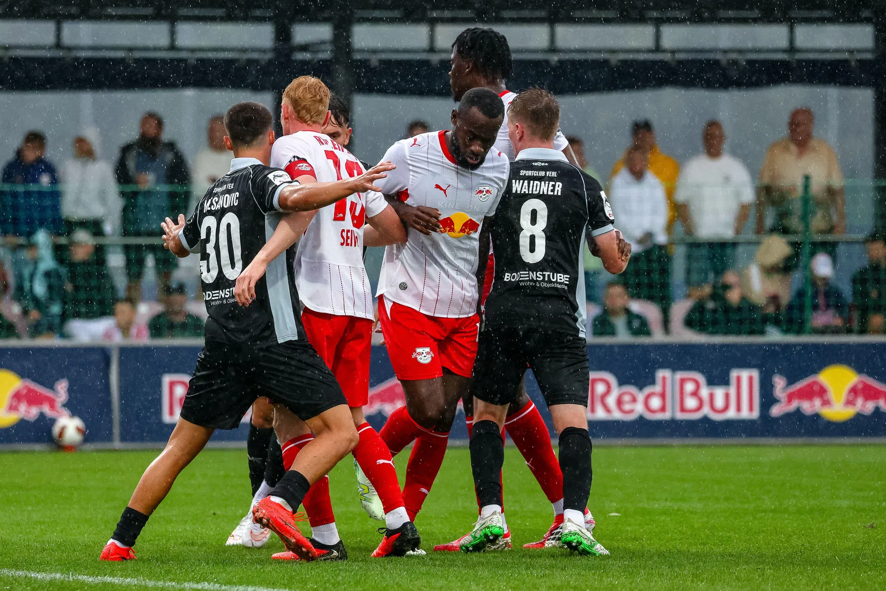 Clubs zijn eruit: Geertruida snel verwacht in Eindhoven