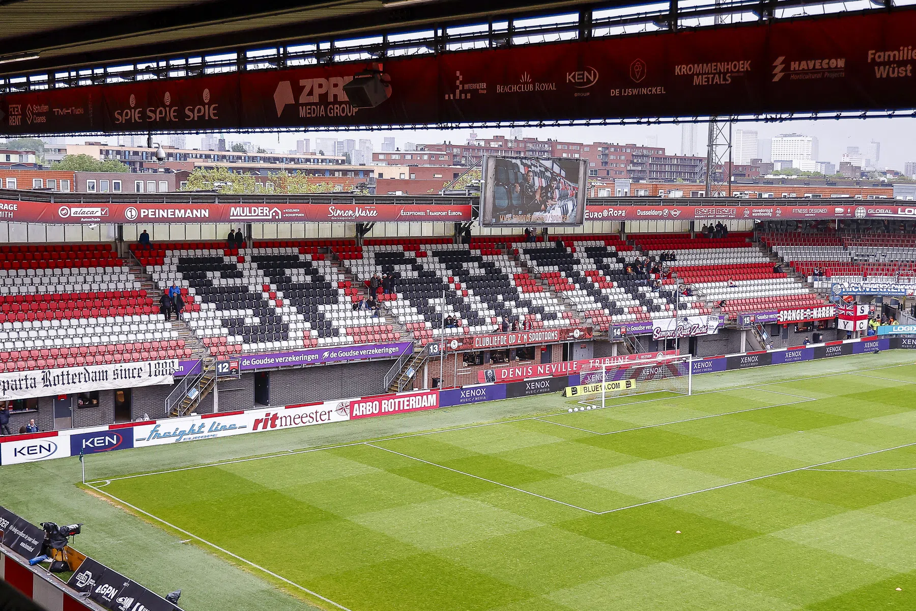 Sparta pikt nieuwe aanvaller op huurbasis op bij AC Milan