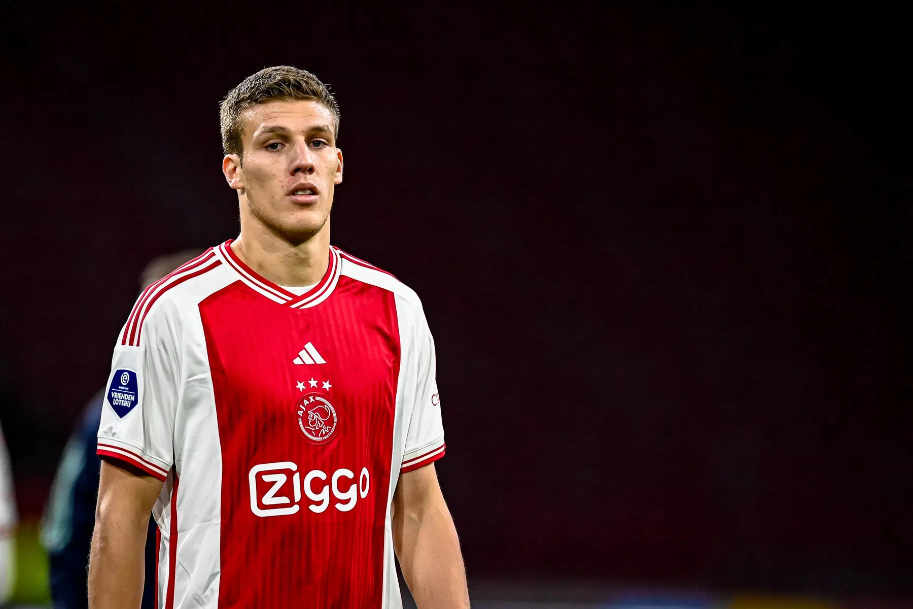FC Utrecht sign former Ajax defender Jakov Medic on loan