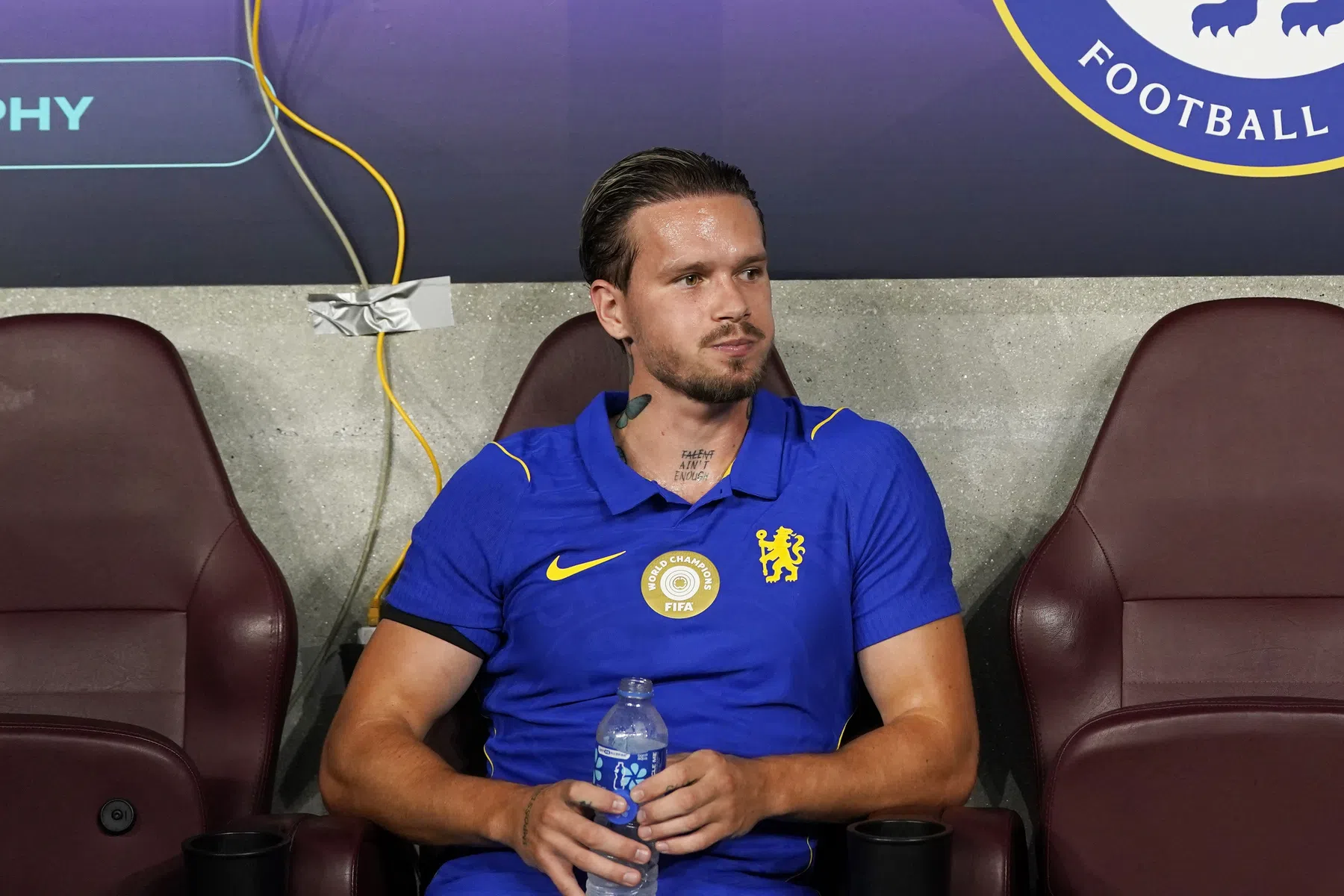 Tottenham pikt van dopingschorsing teruggekeerde Mudryk op bij Chelsea