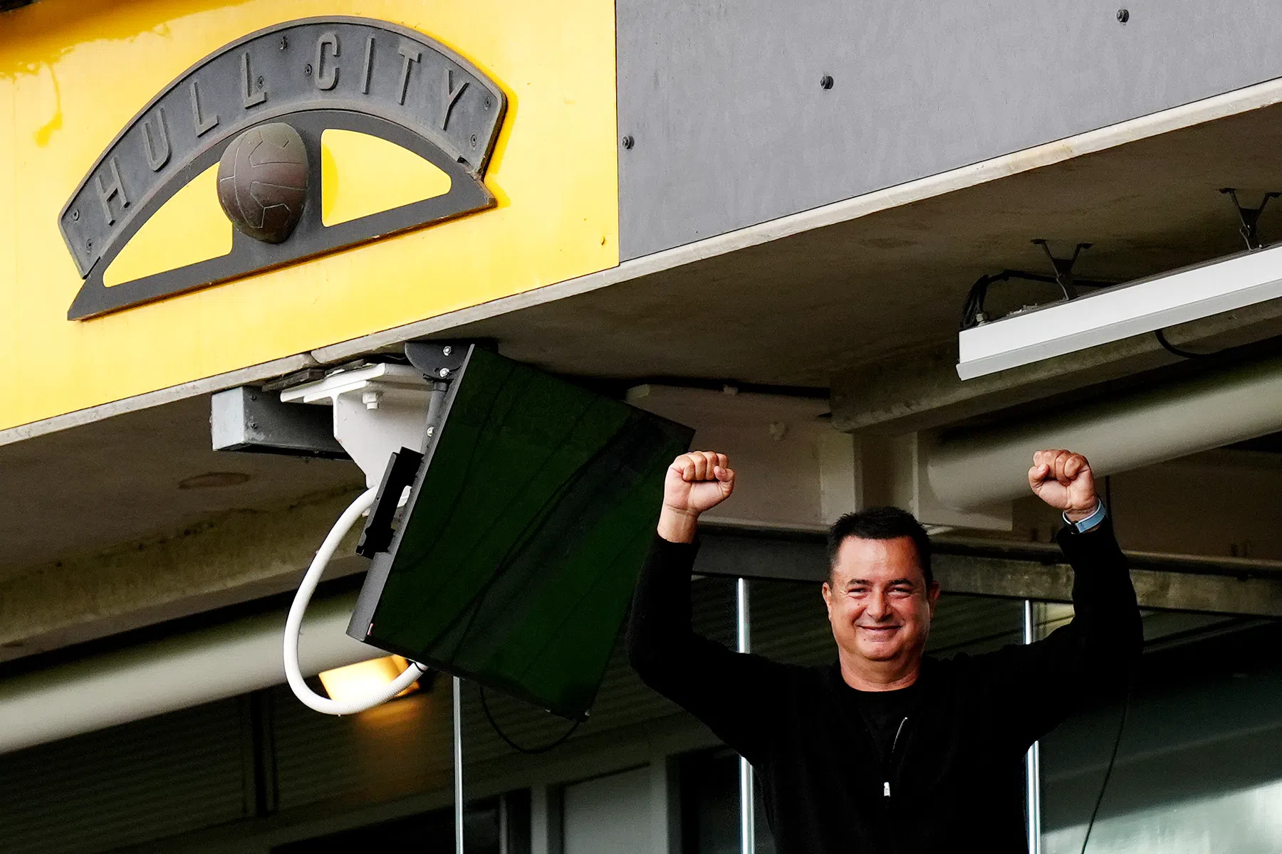 Hull City-eigenaar grapt over drukke window met 18 nieuwelingen: 'Ik heb gefaald'