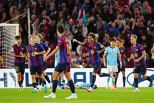 Barcelona bezorgt Feyenoord ruime eerste Champions League-nederlaag