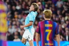 Steijn pareert kritiek: 'Die mensen moeten zelf maar eens scoren in Camp Nou'