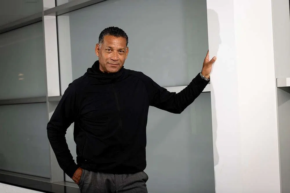 Curaçao achterna? Henk Fraser over zijn plannen met Suriname