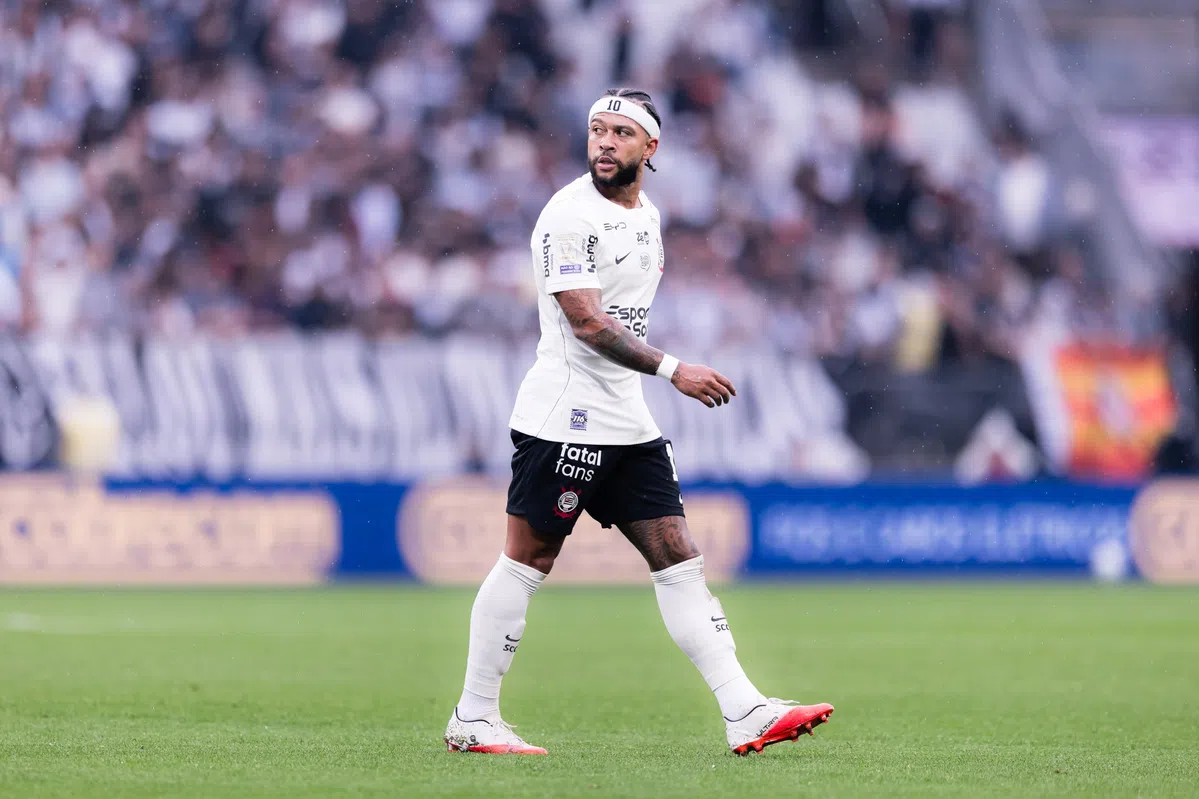 Memphis in de knel door nieuwe CBF-regel — photo: Voetbal International