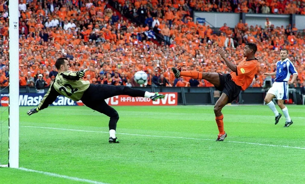Toen Patrick Kluivert gehakt maakte van Joegoslavië