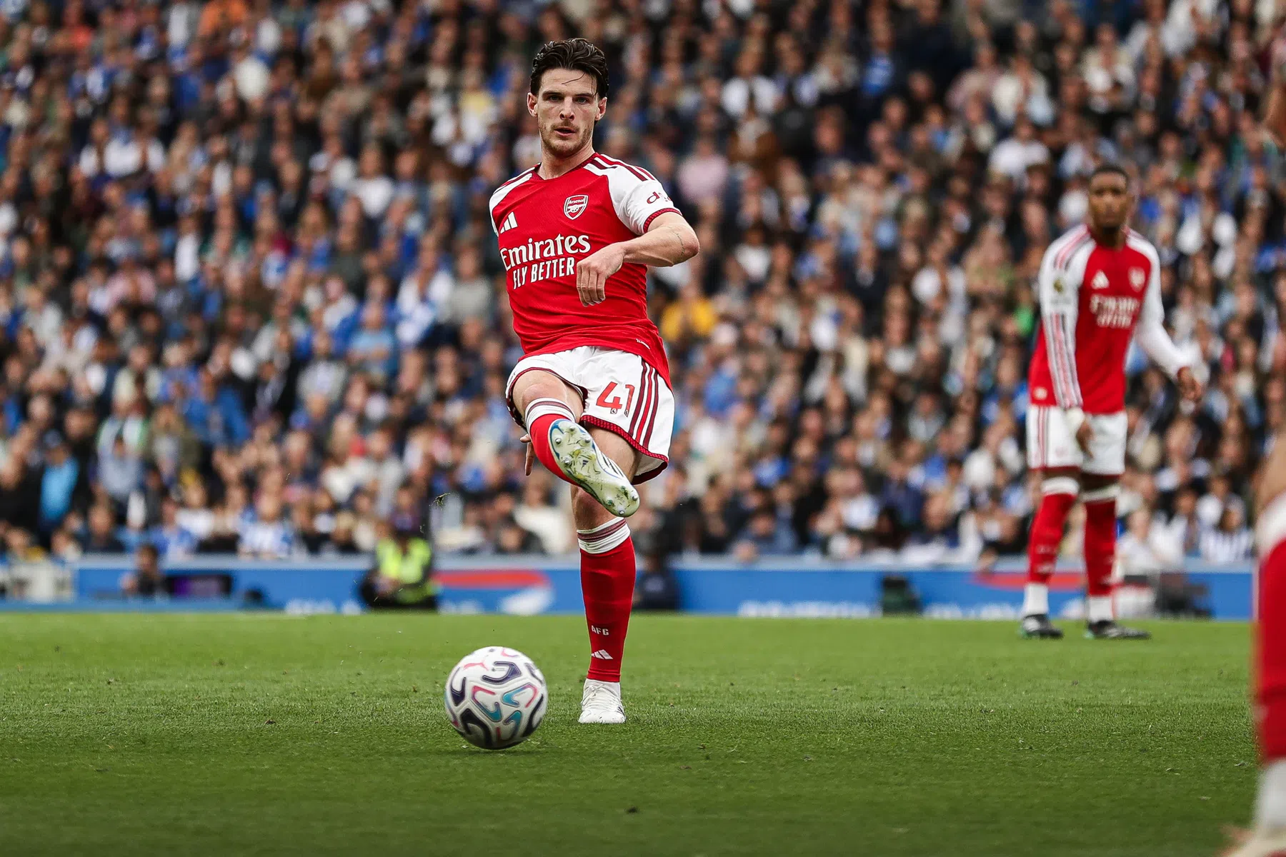 Volgende belangrijke slag bij Arsenal: 'Rice gaat bij topverdieners horen'